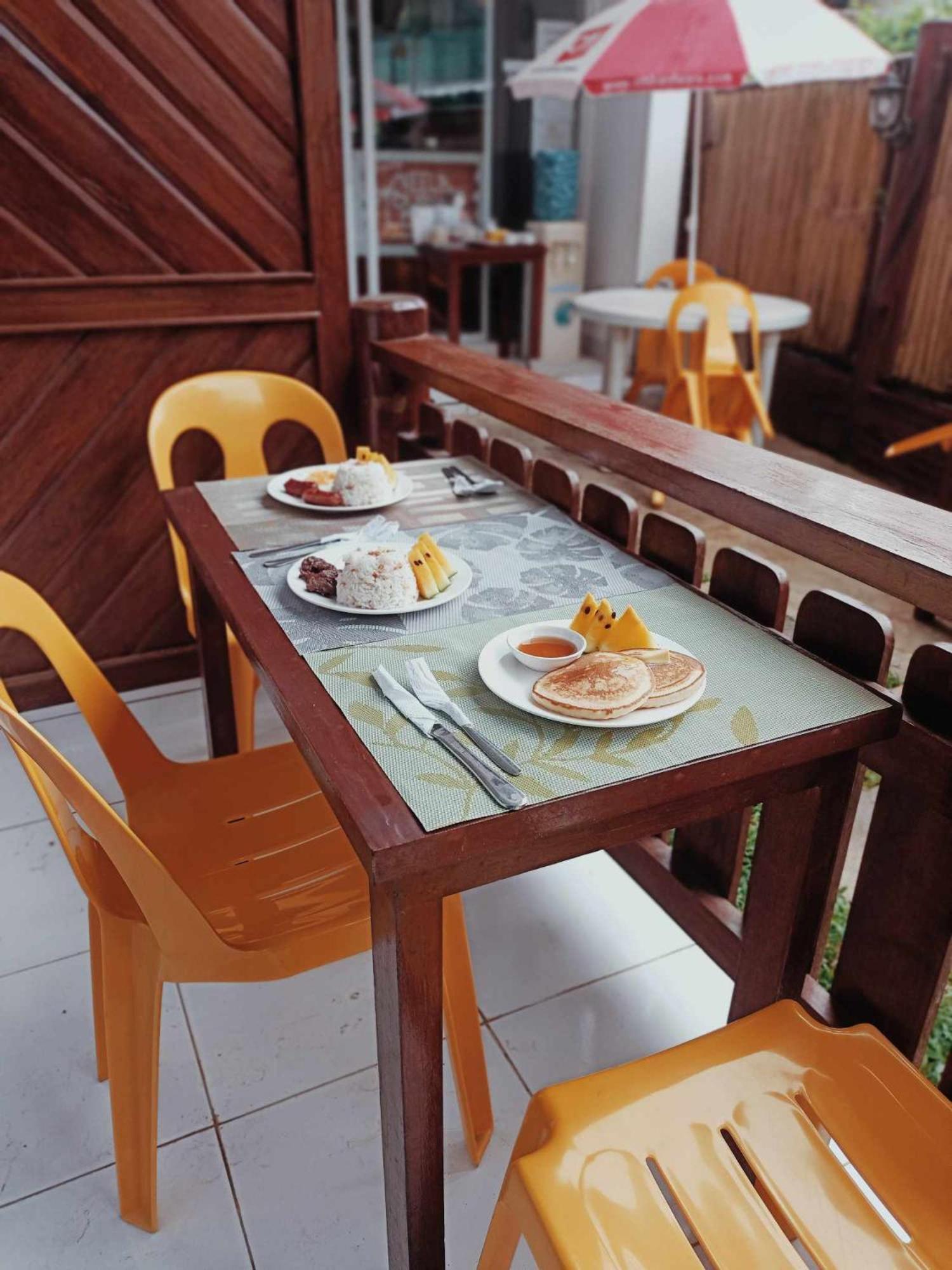Neela Tourist Lodge El Nido Buitenkant foto
