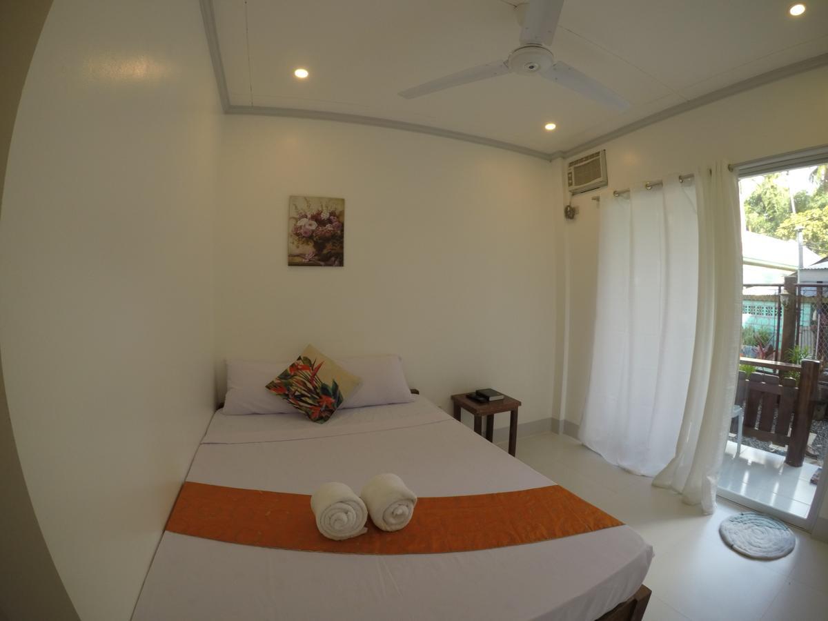 Neela Tourist Lodge El Nido Buitenkant foto
